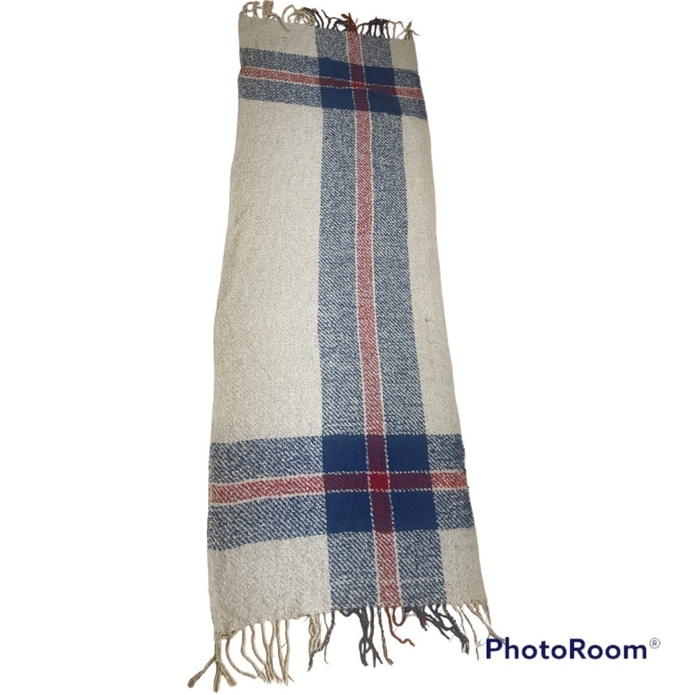 D&Y Oversized Plaid Woven Blanket Scarf Blue Red Fringe OS